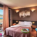 ホテル リヴァ デル ソーレ 4*